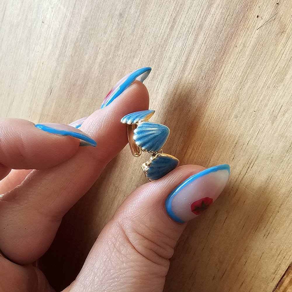 Gold and Blue Shell Ring